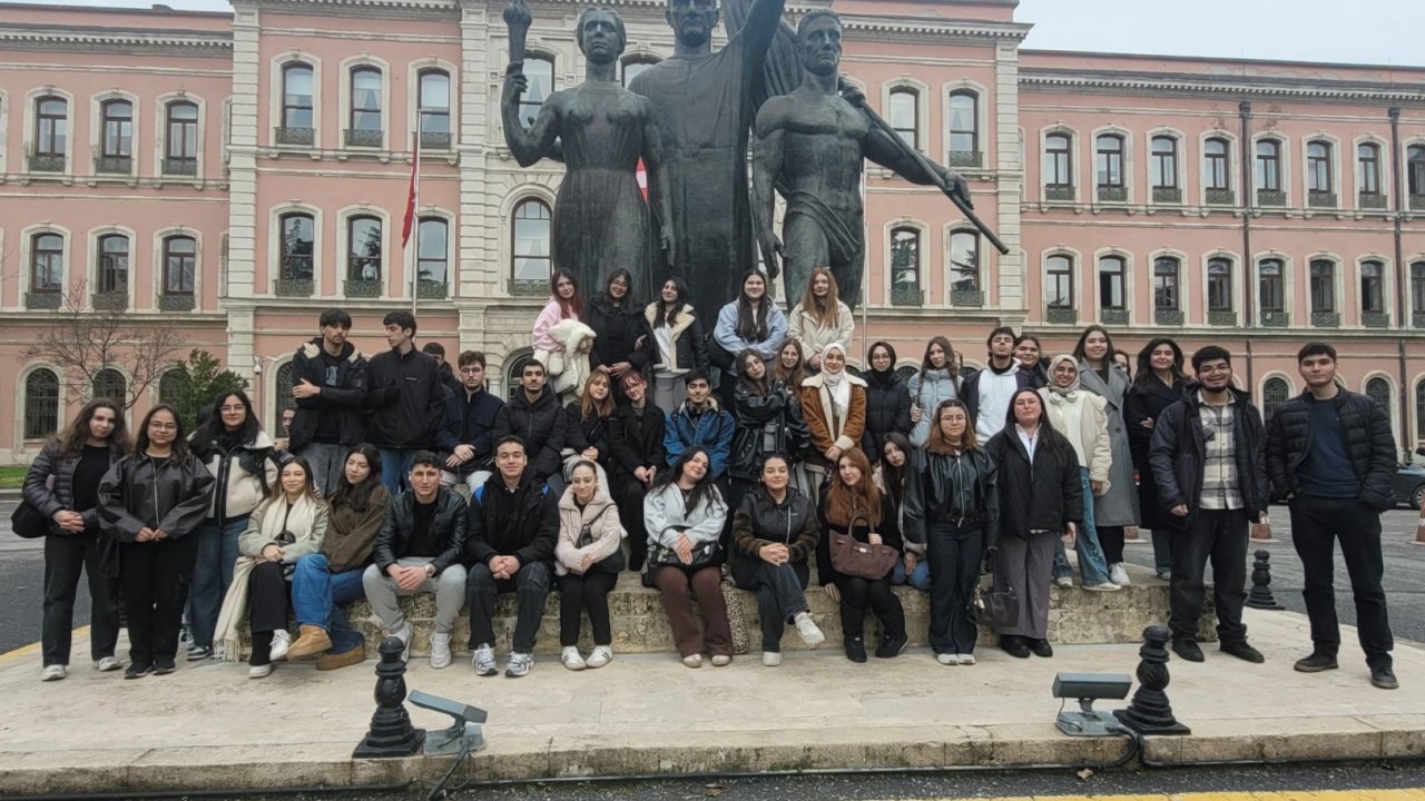Maltepeli üniversite adaylarından İstanbul Üniversitesi’ne ziyaret