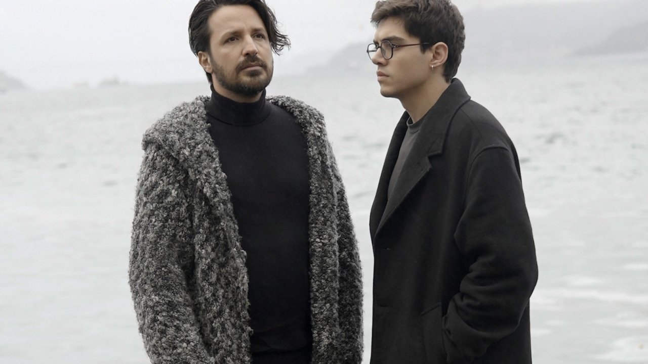 Mavi Gri ve Murat Güneş’ten "Babasından Yaralı"