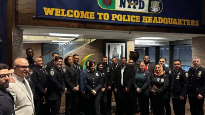 New York Polis Teşkilatı’nda Ramazan hilali yakıldı