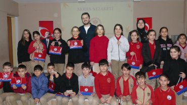 Trabzon’da çocuklara “Akran Nezaketi” eğitimi