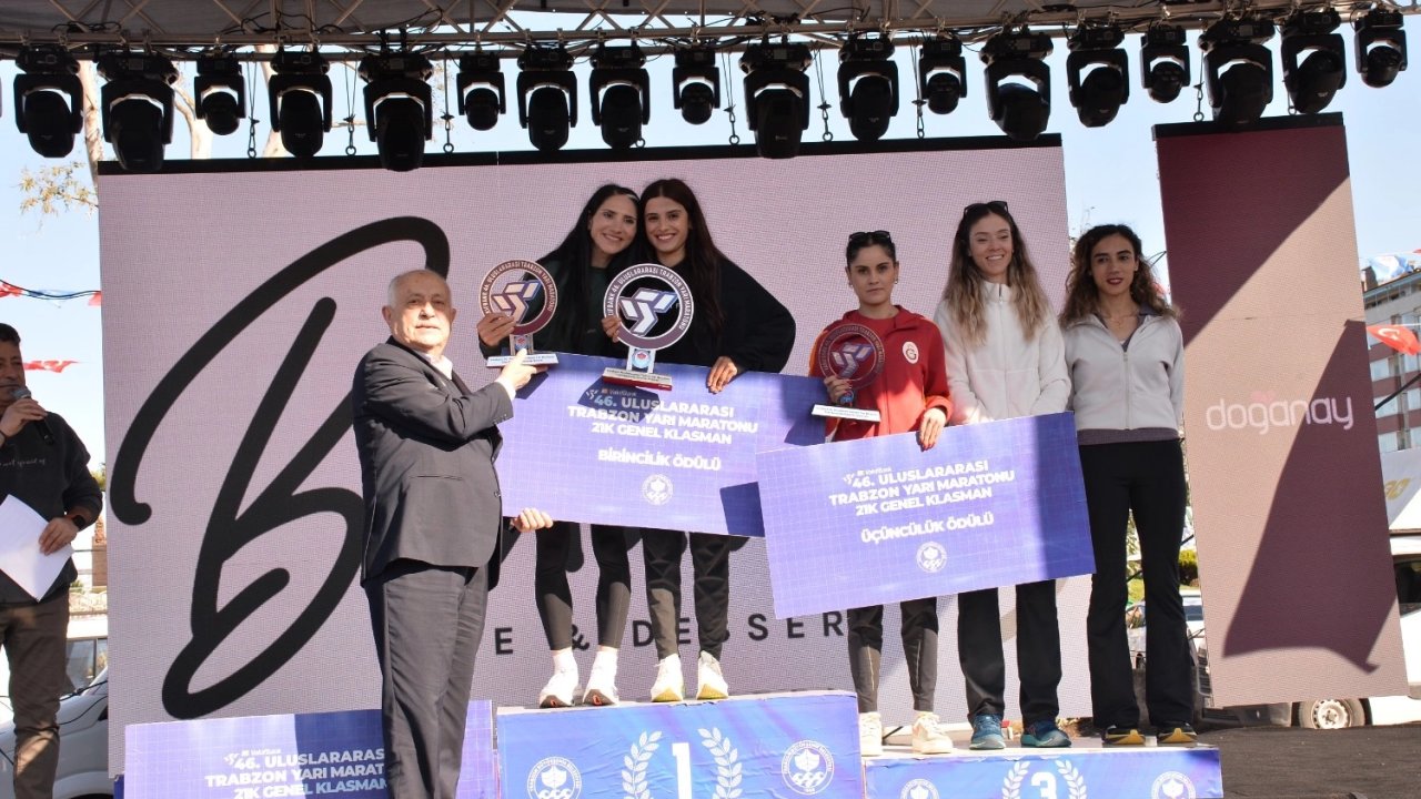 Trabzon'da ödüller sahiplerini buldu