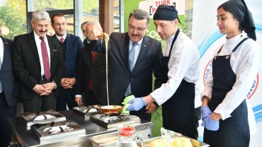Trabzon’un yöresel lezzetleri kitapta toplandı