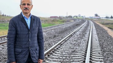 Türkiye'nin en büyük dış finansmanlı demiryolu projesine dev kredi