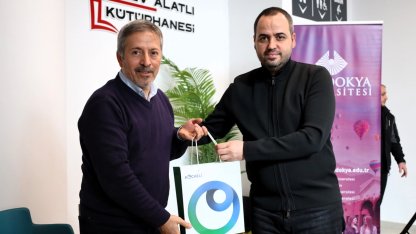 Yazar Alev Alatlı, Kocaeli'de adını taşıyan kütüphanede anıldı