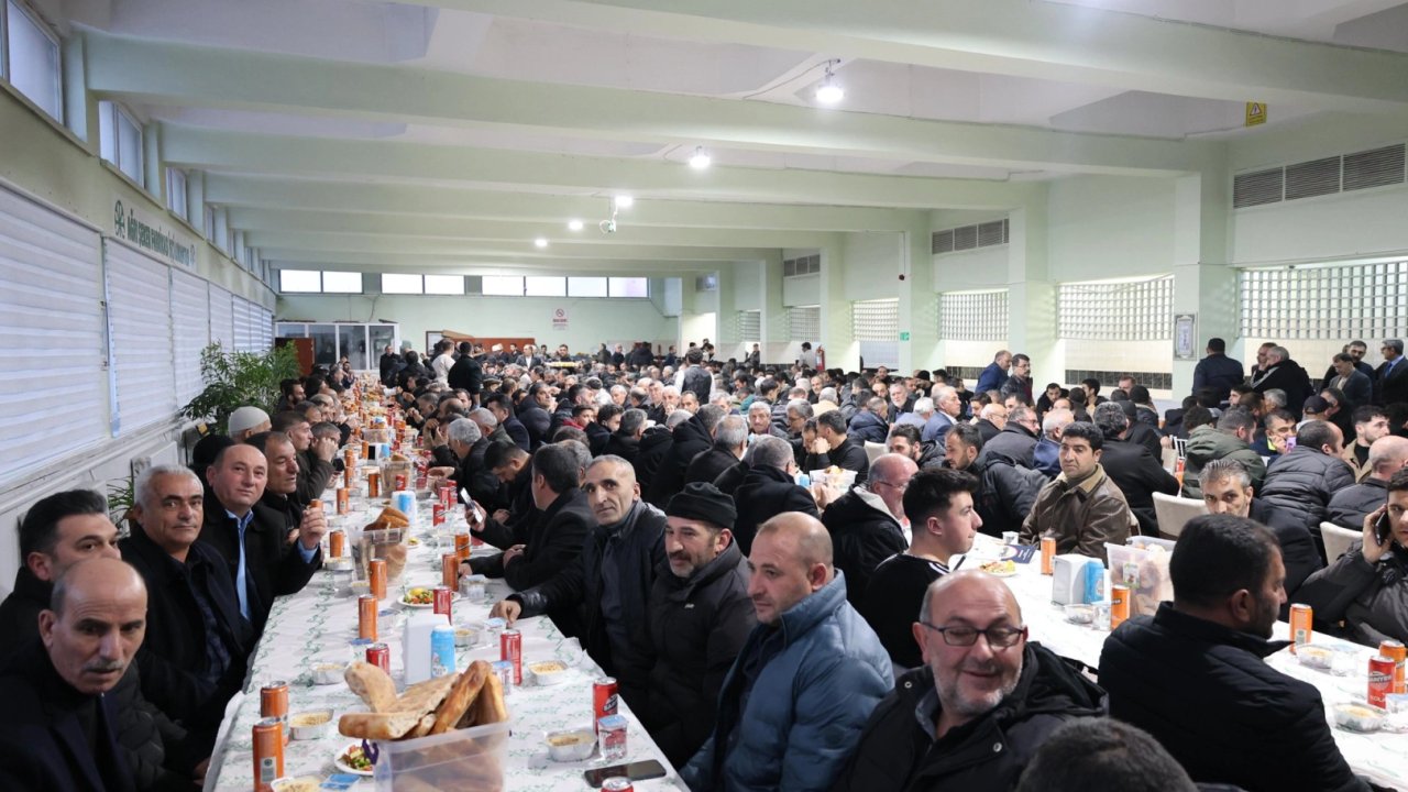 Ağrı’da pancar üreticileri iftarda buluştu