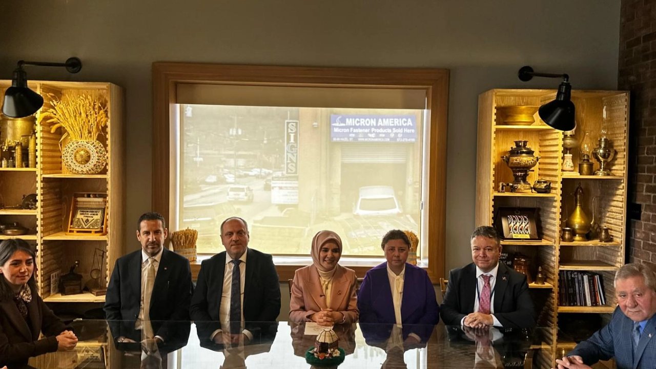 Bakan Göktaş Paterson’da Türk toplumuyla buluştu