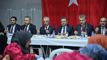 Bakan Uraloğlu ve Başkan Genç’ten Düzköy’e hizmet sözü