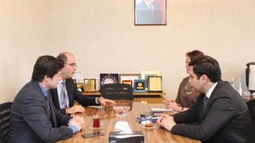 Bakü’de Türkiye–Azerbaycan akademik iş birliği masaya yatırıldı