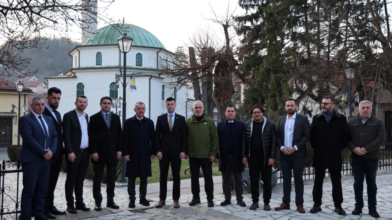 Başkan Büyükakın Bosna Hersek’te soydaşlarla iftar açtı