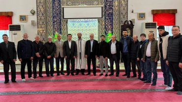 Başkan Erkan Aydın vatandaşlarla bayramlaştı