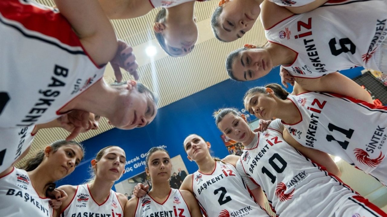 Başkent İz Kadınları yarı finalde