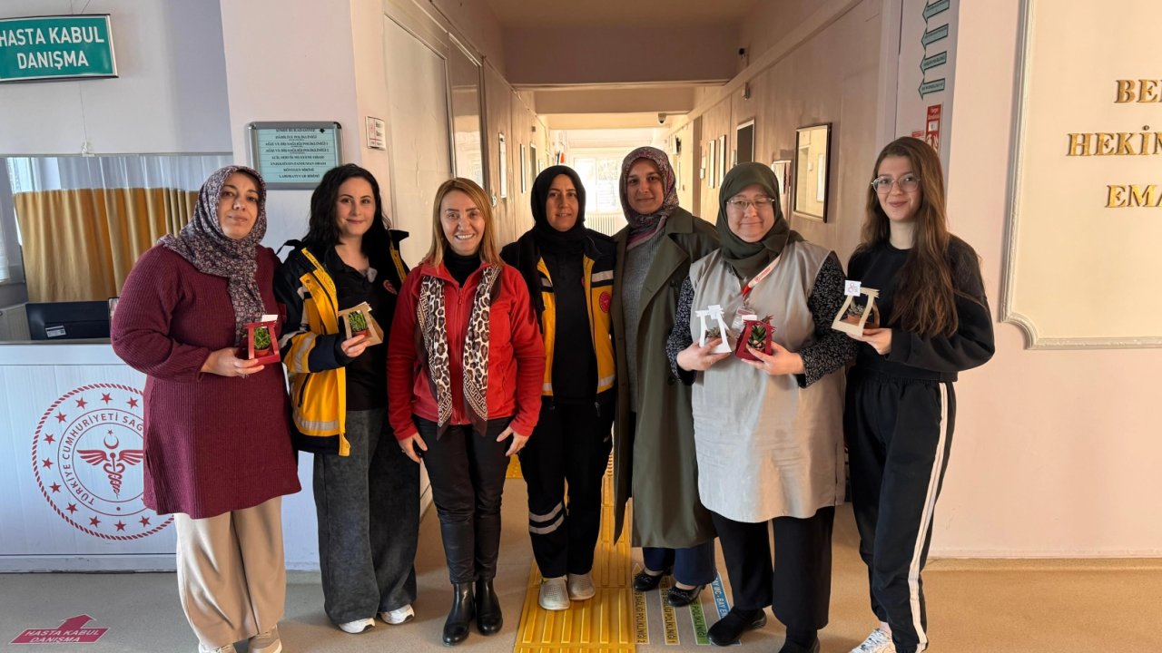 Bilecik Pazaryeri'nde kadınlara 8 Mart sürprizi