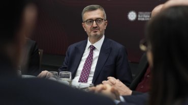 Burhanettin Duran: Basın mensuplarının haklarını iyileştirmeye devam edeceğiz