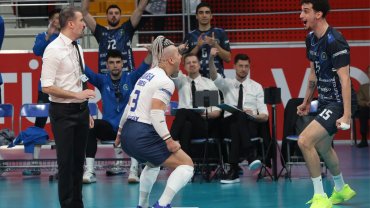 Bursa Büyükşehir Fenerbahçe’ye yine şans tanımadı