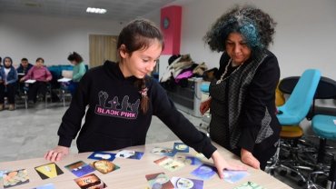 Bursa Osmangazi’de küçük yazarlardan büyük adım