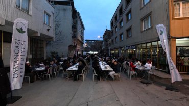 Bursa Osmangazi’de Ramazan’ın son sofrası Gülbahçe’de kuruldu