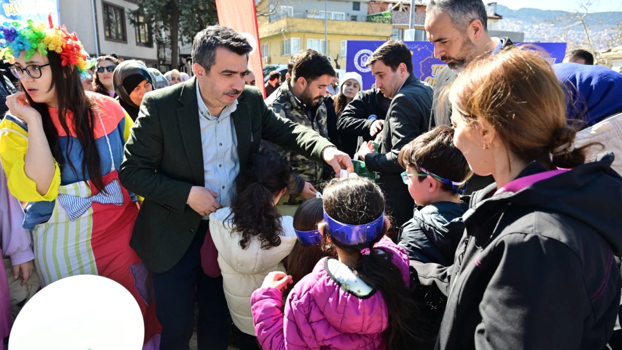 Bursa Yıldırım'da miniklerin tekne orucu heyecanı