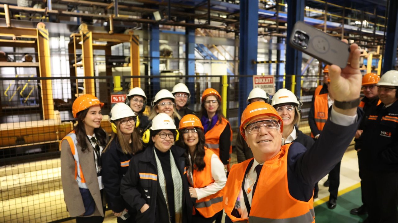 Bursa'da Başkan Bozbey'den kadın emekçilere anlamlı ziyaret