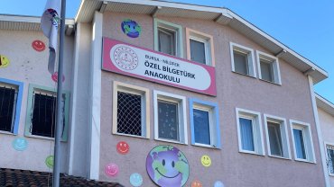 Bursa'da milli değerler ve modern yaklaşımlarla çocukları yarınlara hazırlıyor