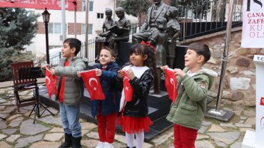 Çanakkale Zaferi’nin kahramanları İzmit’te anıldı