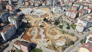 Çayırova'da Kent Meydanı ortaya çıkıyor