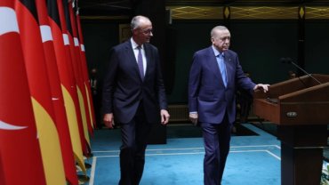 Cumhurbaşkanı Erdoğan, Merz ile İran’daki gelişmeleri görüştü