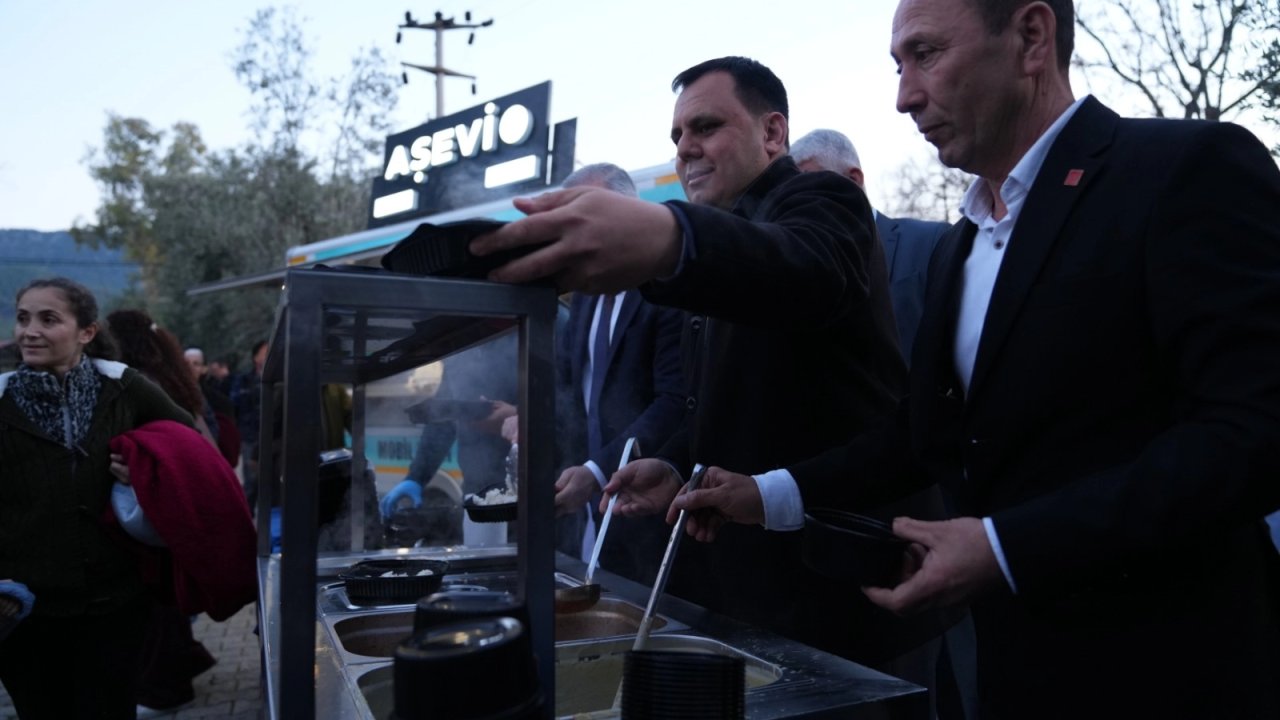 Dalaman’da ilk mahalle iftarına yoğun katılım