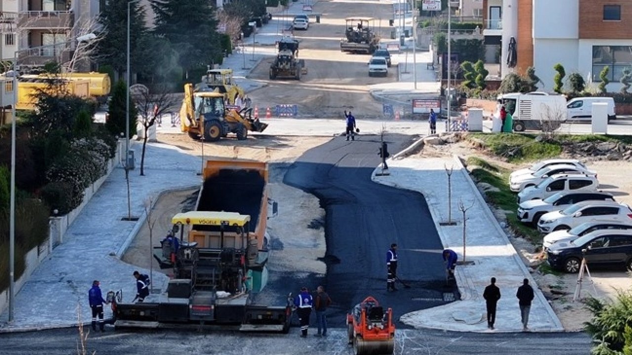 Denizli Gerzele Mahallesi’nde asfalt seferberliği başladı
