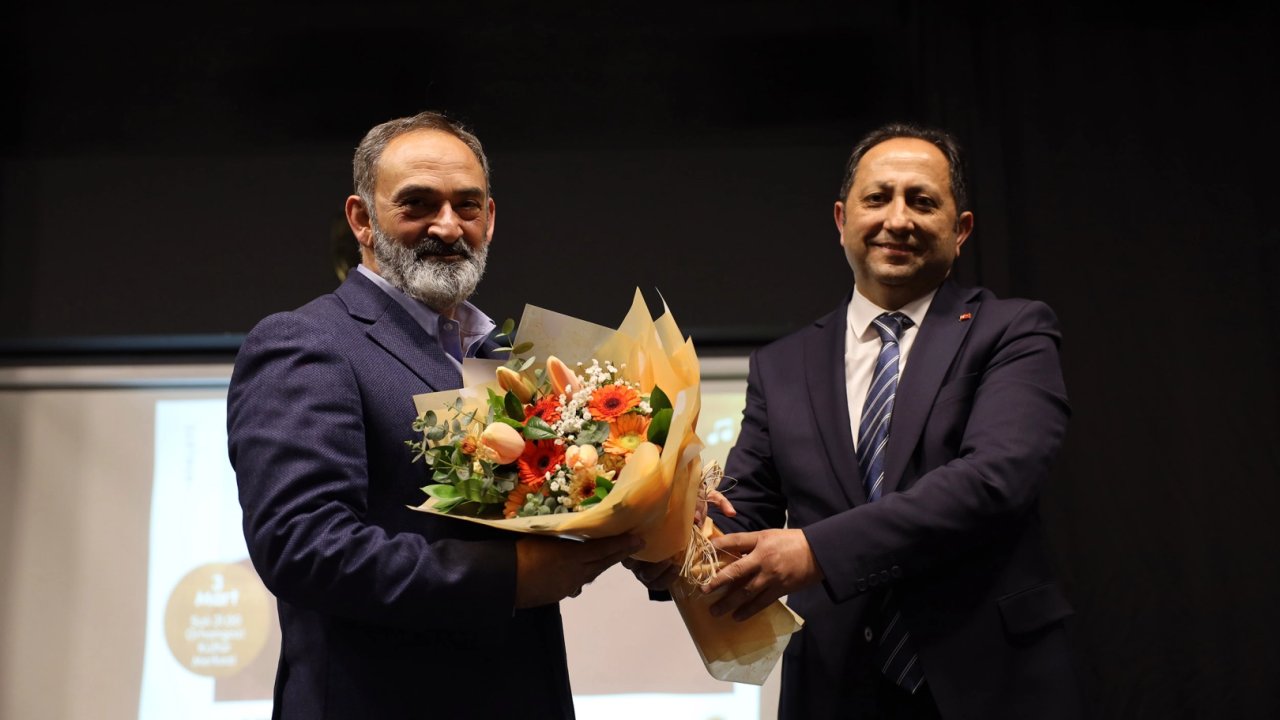 Dursun Ali Erzincanlı Sakarya’da şiirleriyle gönüllere dokundu