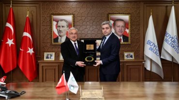 Gürcistan Büyükelçisi Kalandia’dan Başkan Güler’e ziyaret