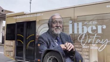 İETT'den İlber Ortaylı'ya 'saygı otobüsü'