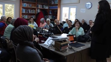 İstanbul Maltepeli kadınlara dijital riskler ve korunma yolları anlatıldı