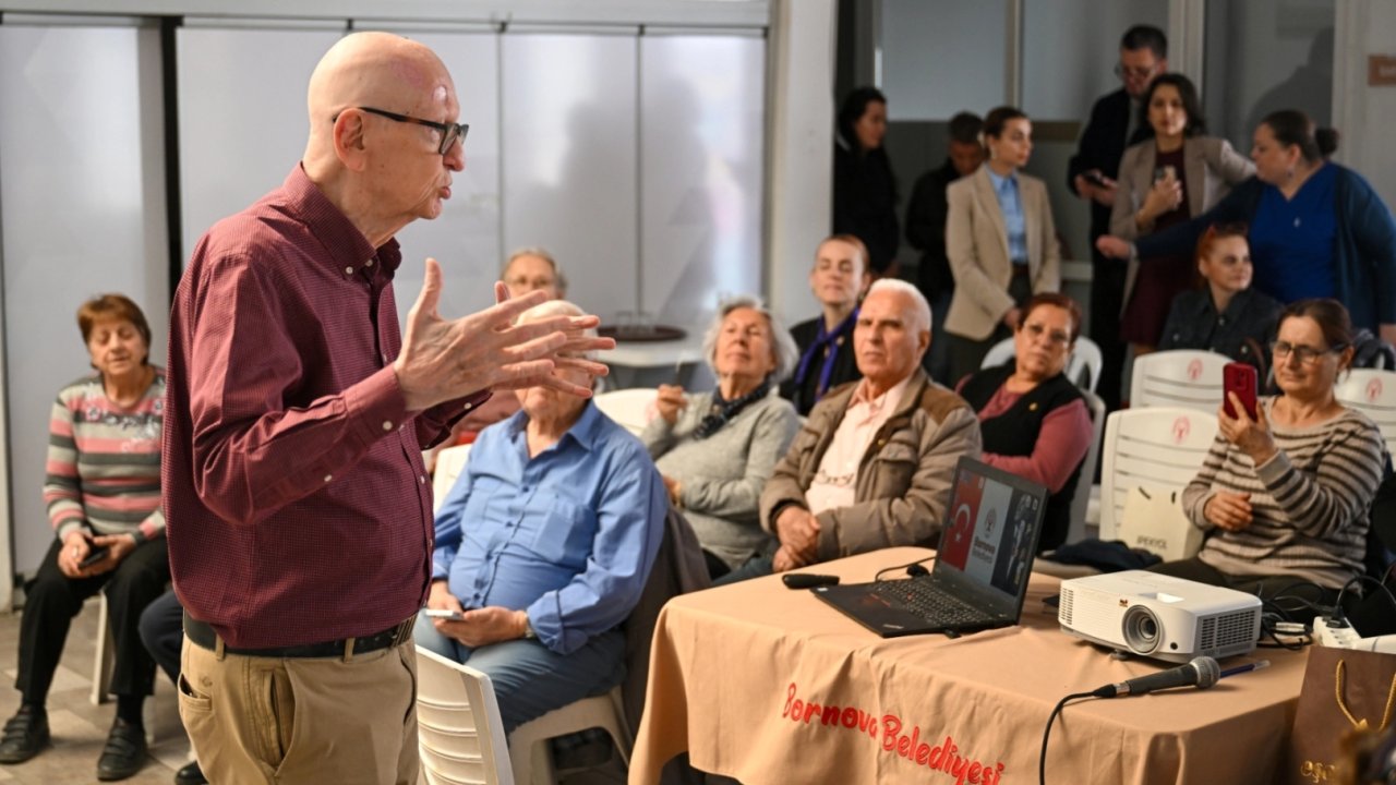 İzmir'de Bornova’nın çınarları yapay zekayla tanıştı