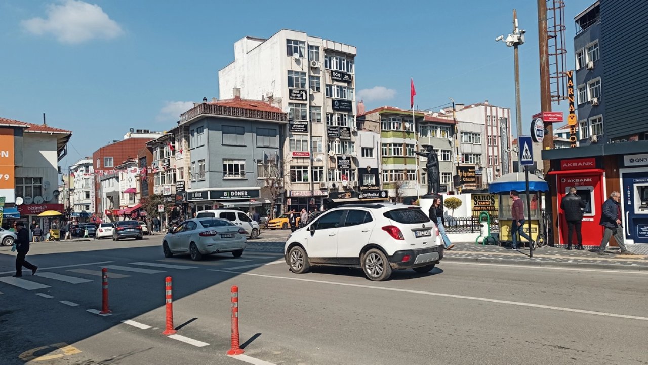 Keşan’da meydan ismi tartışması... Tekel Meydanı mı, Alparslan Türkeş Meydanı mı?