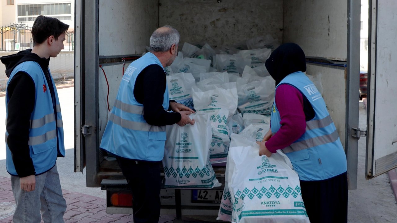 KOMEK kursiyerleri Ramazan boyunca gönüllere dokundu