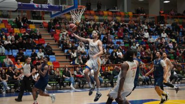 Konya Büyükşehir'den evinde kritik galibiyet