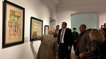 Konya'da Karatay Belediyesi’nden Viyana’da mesnevi sergi