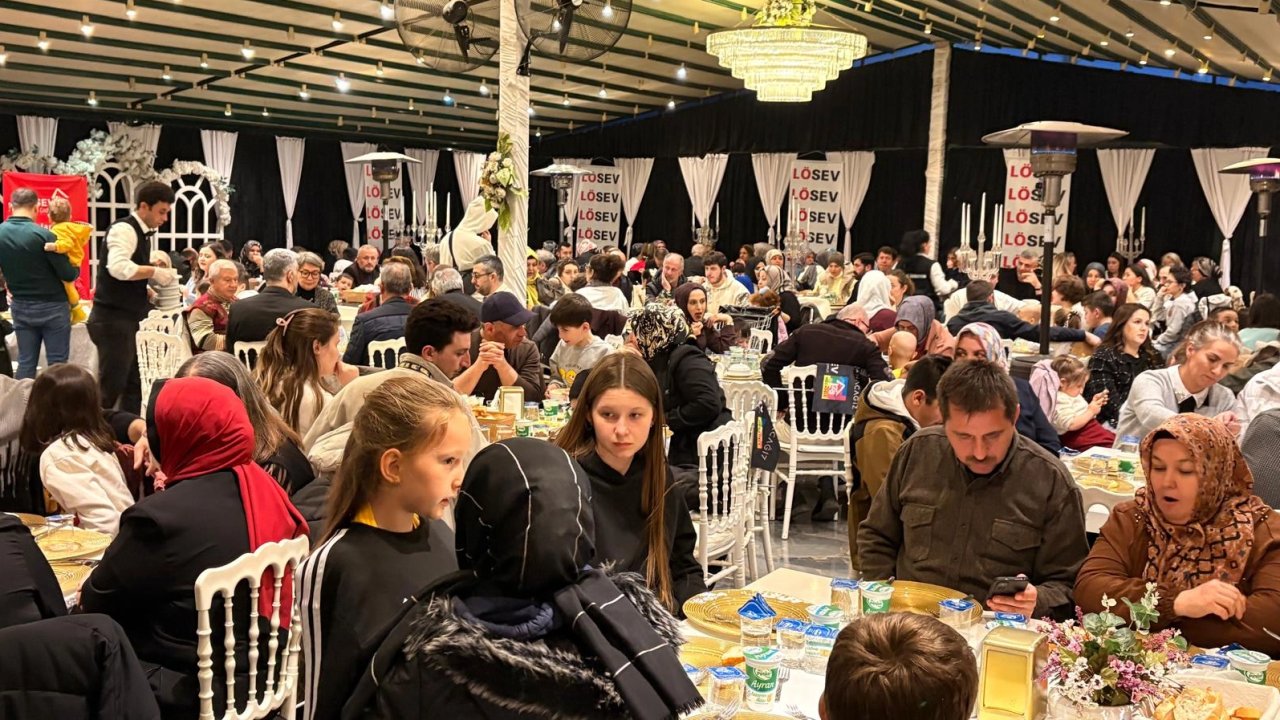 LÖSEV’den Bursa’da Geleneksel Ramazan İftar Buluşması