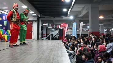 Manisa Büyükşehir'in Soma’da sofra kurdu