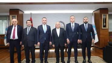 Memduh Büyükkılıç'tan 'birlik' mesajları