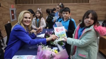 Muğla'da çocuklar yazarlarla buluştu