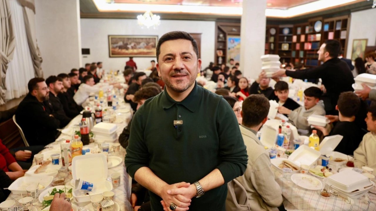 Nevşehir Belediyesi makamı sahur sofrası oldu