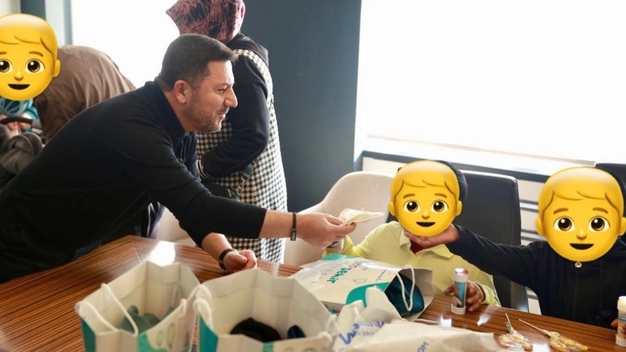 Nevşehirli çocuklara Başkan Amca'dan bayramlık