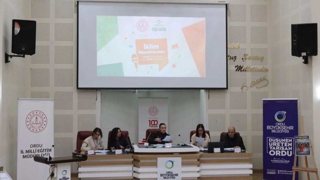 Ordu’da gençler fikirleriyle yarışıyor