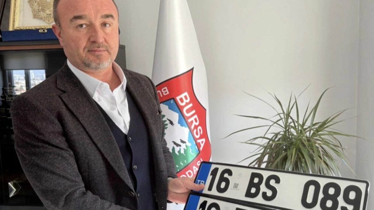 Plaka Ahmet, Türkiye gündeminde! APP plaka komedisi…