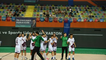 Trabzon Büyükşehir Hentbol Takımı, Ankara’yı ağırladı