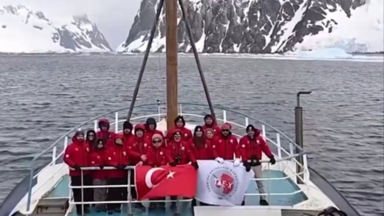 Türk bilim insanları Antarktika'dan döndü... 15. Ulusal Bilim Antarktika Seferi tamamlandı