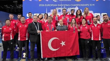 Türk Milli Tabanca Atış Takımı Avrupa'dan 3 madalya ile döndü