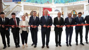 Ankara tarihine ışık tutan resim sergisi Keçiören’de açıldı