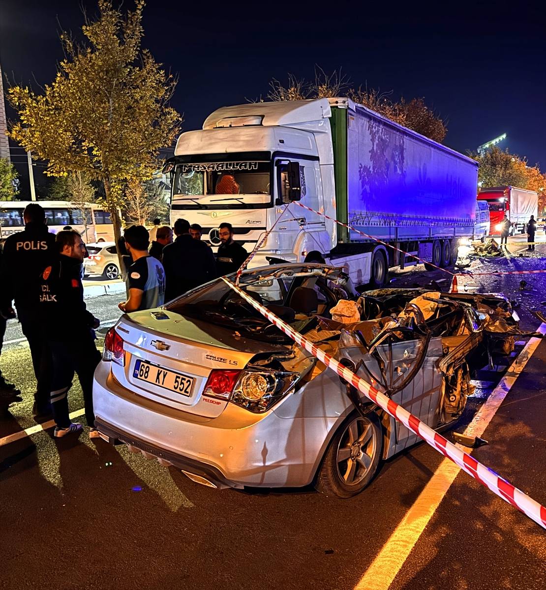 Aksaray'da Feci Kaza Kardeşleri Ayırdı: Ağabey Olay Yerinde Can Verdi, Kardeşi Ağır Yaralı